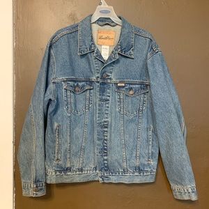 Levi Strauss Jean Jacket.  Size Medium